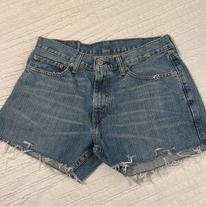Levi's 514 size 33 shorts Women's Light Blue Distressed 10” rise AMAZING
